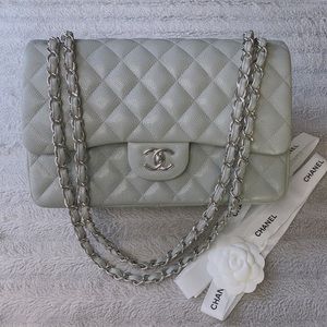 Light Grey Caviar Jumbo 14B SHW